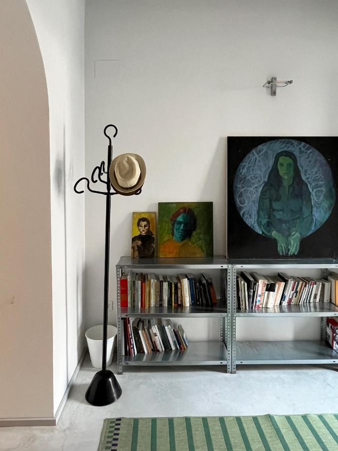 Design & Art, Patio With Orange Tree, Near Seville Carrion de Los Cespedes المظهر الخارجي الصورة